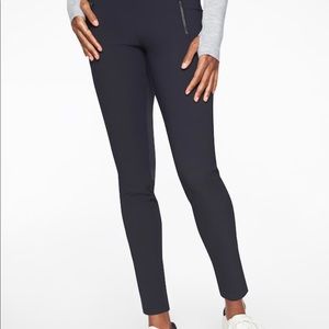 Athleta Headlands Hybrid Tight (NWT)